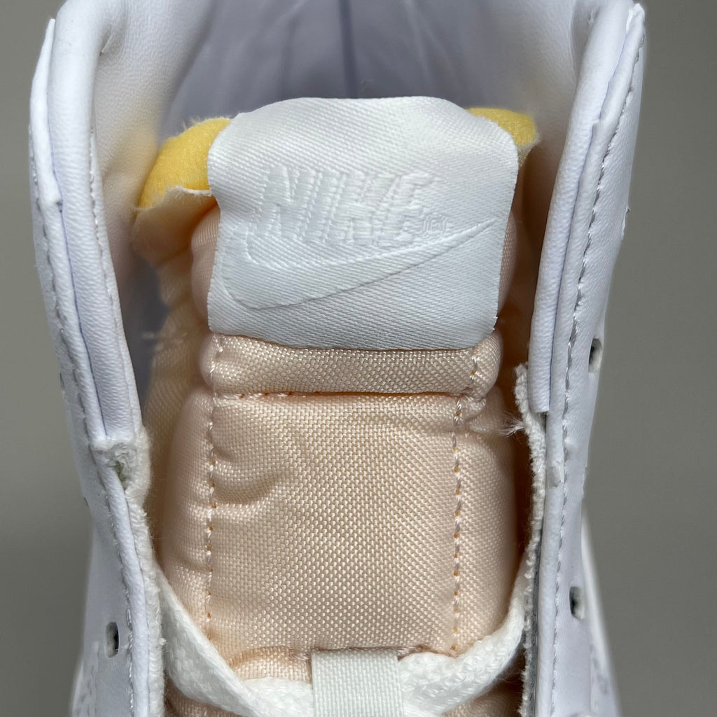 NIKE Blazer Mid 77' High-top Shoes SZ Womens 8.5 Mens 7 White & Peach CZ1055-117