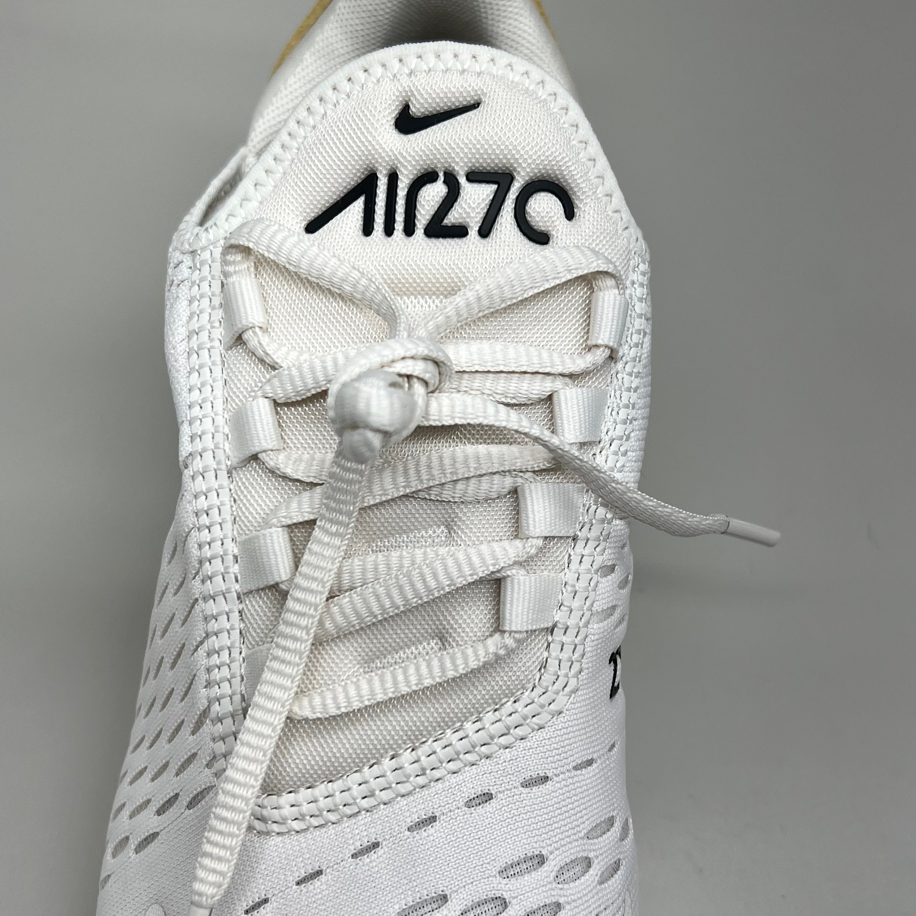 NIKE W Air Max 270 Mesh Sneakers Women's Sz 8 White Gold DZ77736 001 New Other